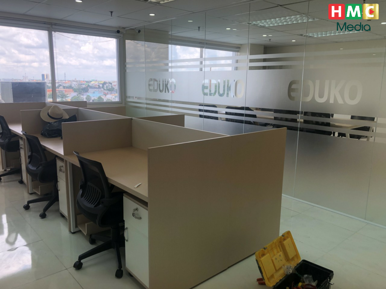 Thi công văn phòng làm việc