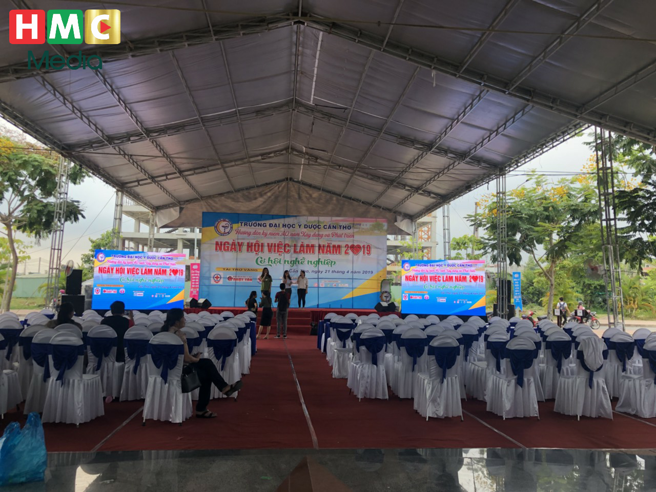 Tổ chức hội nghị - hội thảo