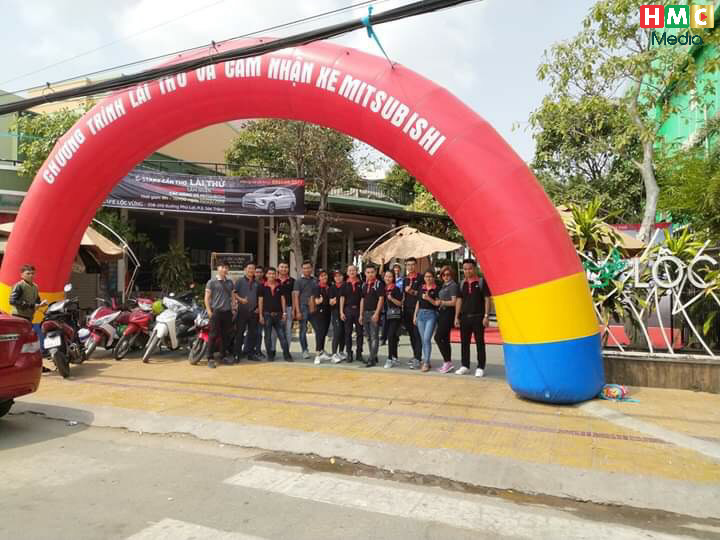 Chuỗi sự kiện trưng bày và lái thử xe Mitsubishi