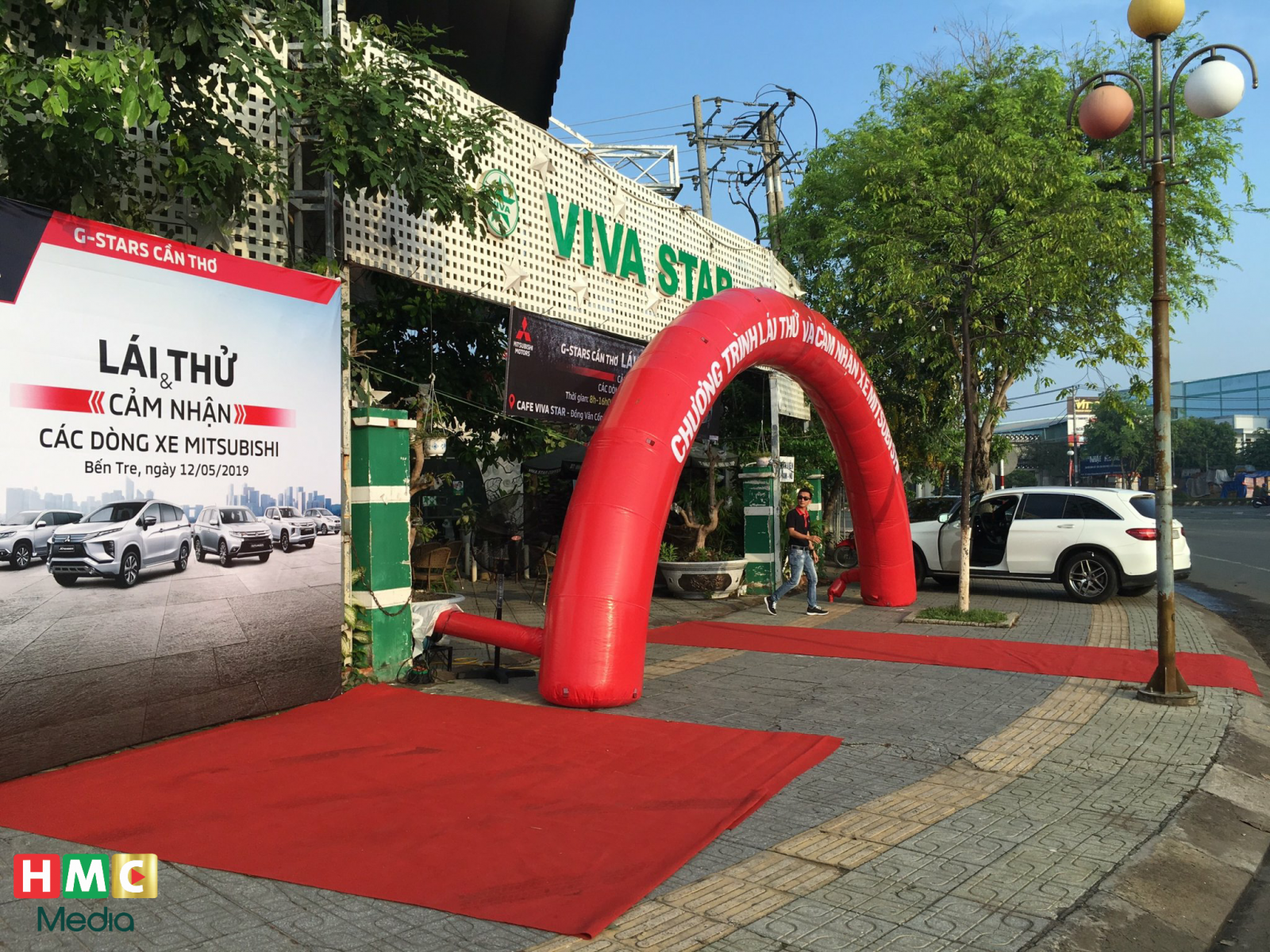 Chuỗi sự kiện trưng bày và lái thử xe Mitsubishi